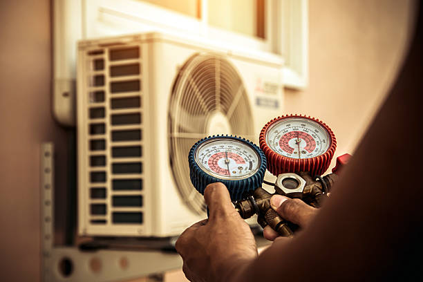 Professional Hvac Installation technician working in Beale AFB, CA